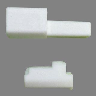 2 pin male and female connector set suits some Toyota cigarette lighter sockets